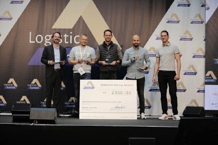 NIMMSTA gewinnt Logistics Summit Startup Award.