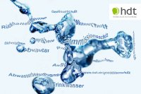 Seit Jahrzehnten schon widmet sich Deutschlands ältestes technisches Weiterbildungsinstitut mit einer Vielzahl von Veranstaltungen dem „blauen Gold“. Gegenwärtig umfasst das Weiterbildungsangebot des HDT im Bereich Gewässerschutz Seminare und Fortbildungen zu den unterschiedlichsten Aspekten. Teil dessen sind der Immissionsschutz, Abwasser-Themen, der Umgang mit wassergefährdenden Stoffen, Rückhaltesysteme und Dichtflächen. Nicht zu vergessen die Hygiene bei Trinkwasser-Installationen.