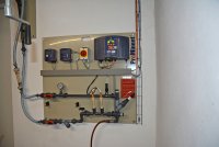 Mit dem kompakten Mess- und Regelsystem DULCODOS stellt Welde eine zuverlässige Kühlung sicher. Das Mess- und Regelgerät AEGIS II misst und regelt kontinuierlich u.a. die Leitfähigkeit und steuert die Bioziddosierung / Bild: ProMinent