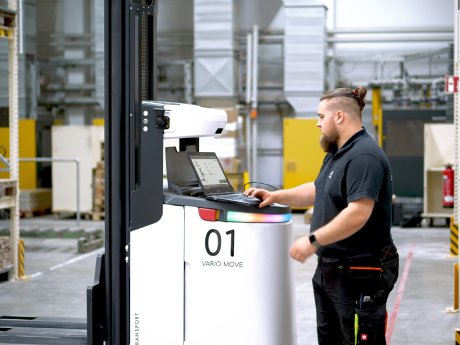 ek-robotics-service-vario-move_rgb.jpg