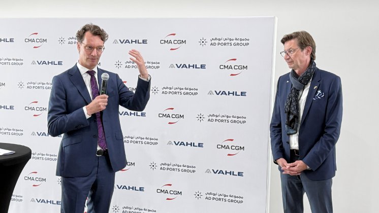 VAHLE-Teil-der-NRW-Delegation (2).jpg