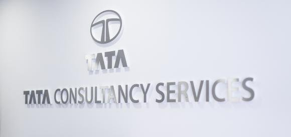 TCS Logo Schriftzug.jpg