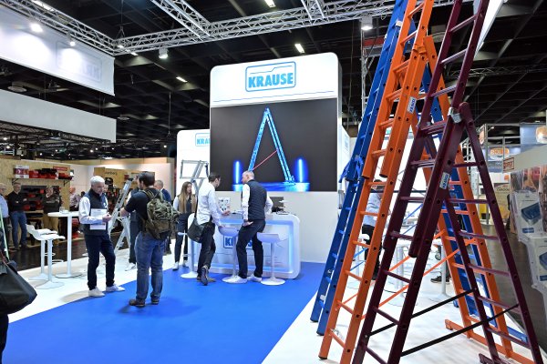 KRAUSE_auf_der_Eisenwarenmesse_Copyright-Dähne_Verlag_Götz_RGB96.jpg
