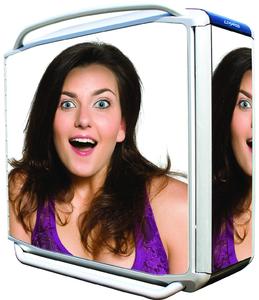 AGA_cosmos_woman_jpg