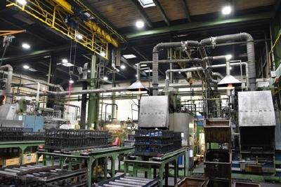 Chemikalienbeständigkeit zeichnet HCL Hallenstrahler von AS LED Lighting aus