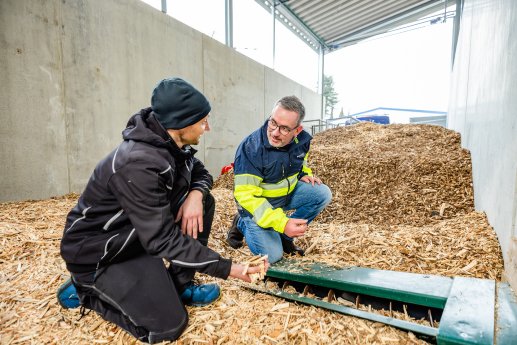 Wehrmann_Nahwaerme_Hackschnitzel.jpg