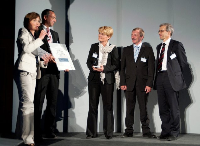 0001801E_Siemens_Award_2.jpg