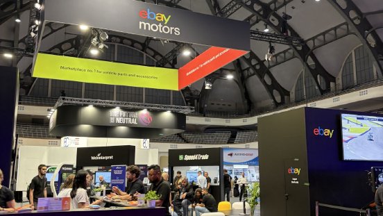 PM-Speed4Trade-Nachlese-Automechanika-Ebay-Stand-WEB.jpg