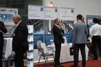 Die begleitende Industrieausstellung ermöglicht Unternehmen, mit Kongressteilnehmern direkt über neue Produkte und Lösungen ins Gespräch zu kommen. Bildquelle: FiT e.V.