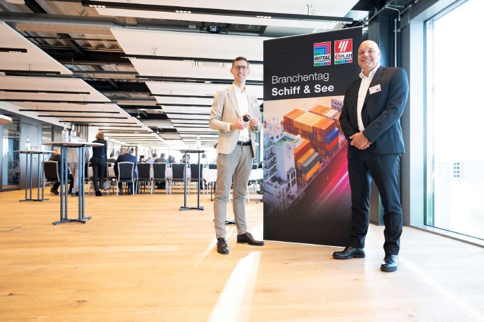 Herunterladen (2).jpg