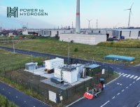 Halb-Megawatt-System nutzt 250-Kilowatt-Stacks für effiziente Wasserstoffproduktion im großen Maßstab; Installation läuft, Inbetriebnahme im September