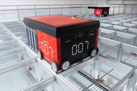 Dematic hat im Logistikzentrum der S. Siedle & Söhne Telefon- und Telegrafenwerke OHG eine AutoStore®-Anlage installiert. (Foto: Dematic / Knud Dobberke)