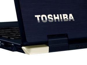 Toshiba_Portégé_X20W-D_5_Versand.jpg