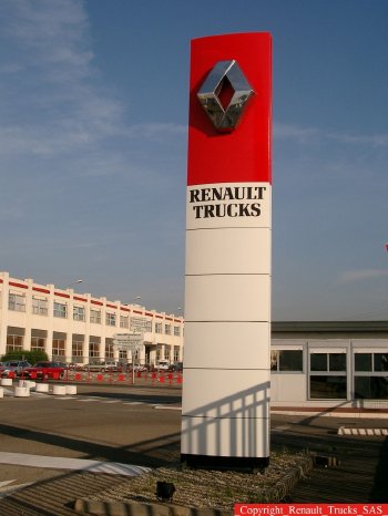 Renault Trucks Organisation 2.JPG