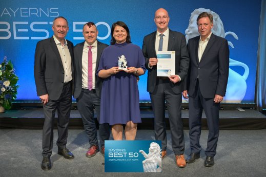 Preisverleihung Bayerns Best 50 an Aumüller Aumatic.jpg