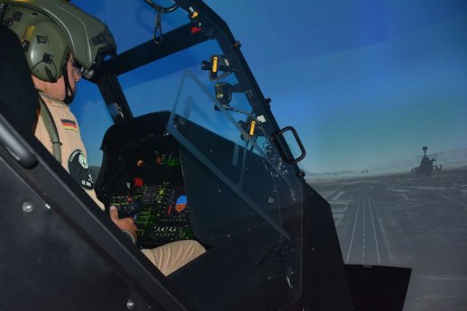 2021_10-28_Rheinmetall Tiger-Simulator.jpg