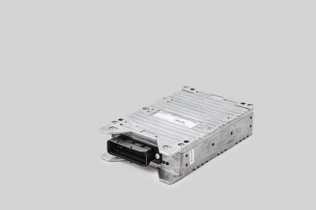 Die neue Software-Lösung ermöglicht es Kunden, funktional sichere Applikationssoftware auf den STW-Steuerungen mittels CODESYS V3.5 nach IEC61131 zu programmieren. Darüber hinaus können die Steuerungen in das Lifecycle-Tool openSYDE integriert werden. // The new software package enables customers to create functional safety applications on these control units using CODESYS V3.5 with the IEC61131 PLC programming languages.