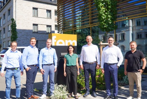 Pressefoto_2_Helmut Fischer GmbH_Kooperation_fem_Fischer.jpg