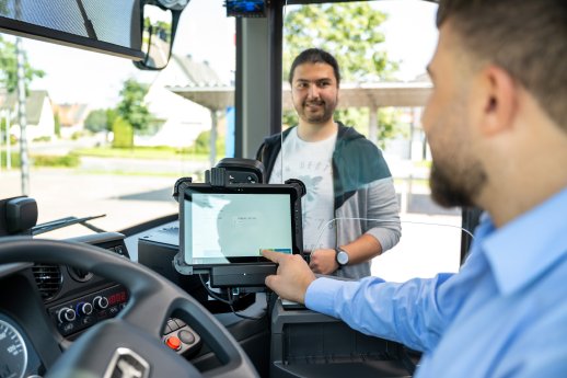 SmartBus-Lösung von AMCON(c)Timo_Lutz_Team_fuer-Industriefotografie.jpg