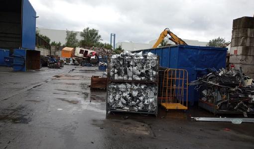 Schrottabholung Bottrop holt ihren Schrott kostenlos ab und bietet Top Preise.