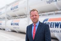 Geschäftsführer Jürgen Greiwing freut sich, dass das Unternehmen in diesem Jahr wieder 17 neue Azubis eingestellt hat (Foto: GREIWING)