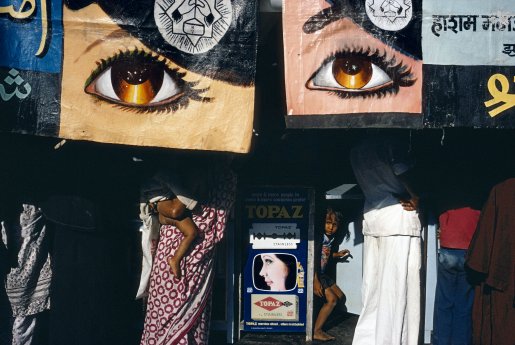© Alex Webb, Bombay India, 1981.jpg