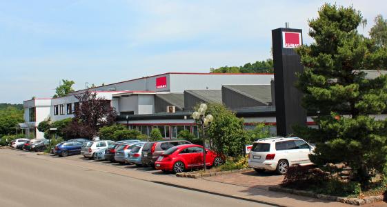 Company building of Isimat in Ellwangen, Germany / Photo: Kurz