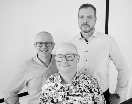 v.l.n.r. die A2-Projektleiter Ludwig Feuerlein und Michael Ungethüm, sowie Geschäftsführer Manfr.jpg