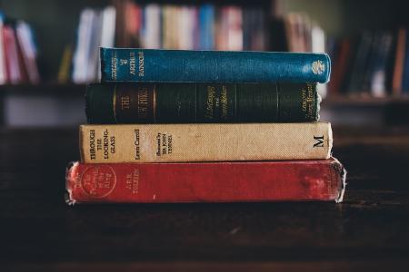 Ob in der Zukunft Bücher auch noch das A und O einer guten Ausbildung sein werden?