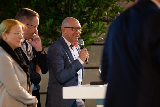 dr._carsten_ott_vom_htai_schaetzt_das_innovative_denken_der_region_c_fleetevents.jpg
