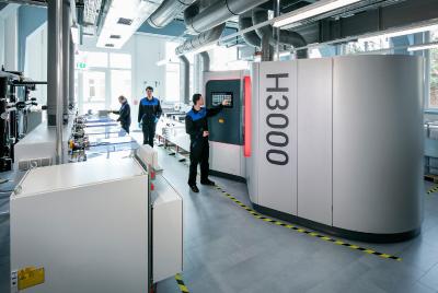 Das H3000 Finishing-Modul ist der Einstieg in das voll-automatisierte Post-Processing Hirtisieren® nach dem 3D Druck