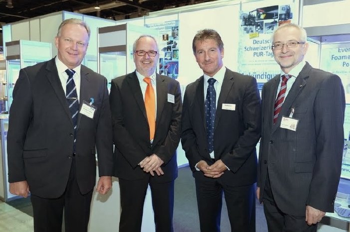 Swiss Plastics 2014 Dr Schloz, Herr Luethi, Herr Ziswiler, Herr Fieger.jpg