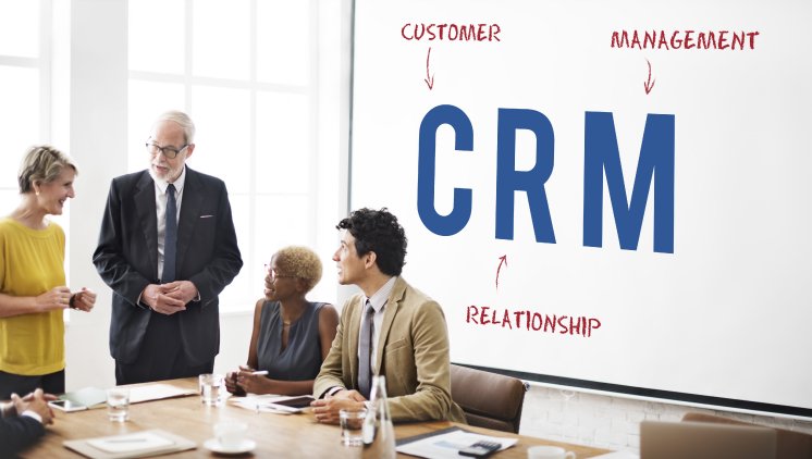 crm-unternehmensstrategie-marketingkonzept.jpg