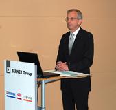 Lothar Aulich, Vorstand der Berner Unternehmensgruppe bei der Bilanzpressekonferenz 2012