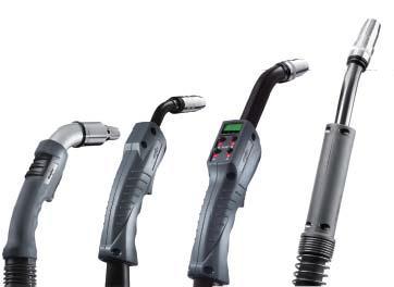 Herausragende Ergonomie und Balance für Effizienz- und Qualitätssteigerung: Neue gas- und wassergekühlte MIG/MAG-Brenner der MT-Serie bieten neben den rein praktischen Vorzügen – ergonomischer, leichter und flexibler in der Handhabung – auch "eingebaute" Vorteile zur Senkung der Produktionskosten Foto: EWM Hightec Welding