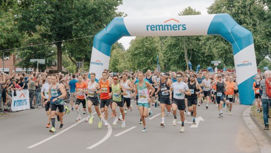 1553 - 2 Start Hauptlauf.jpg