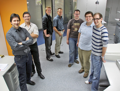 Das engagierte Projektteam der SDZeCOM GmbH & Co. KG betreute das mit einem Star Award ausge-zeichnete Projekt der MICE AG: v.l. Dieter Kneifl (In-novationsmanager/Projektleiter), Roland Strobel (Projektleiter), Florian Kolb (Entwickler), Matthias Hänle (Projektkoordinator), Bert Kößler (Entwickler), Dragan Vukelic (Projektleiter/Entwickler), Christoph Mainka (Entwickler)