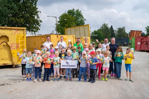 MH-EAR-Gruppe_Credit_Moehrchenheft_ 2026.jpg