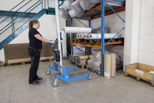 Pronomic_Lift_Drive_PRX_Hebelift_mit_Dorn-Lastaufnahme_für_leichtes_Rollen-Handling.jpg