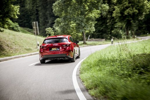 Mazda_3_ST_X_Fahrwerk_003.jpg