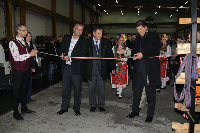 Official opening (fltr) COO Martin Zehnder - Hubert Palfinger Sen_ - Managing Director Tene.jpg