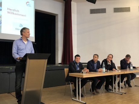 Laptopklasse-MNSproCloud_Hürth-Pressekonferenz2.jpg