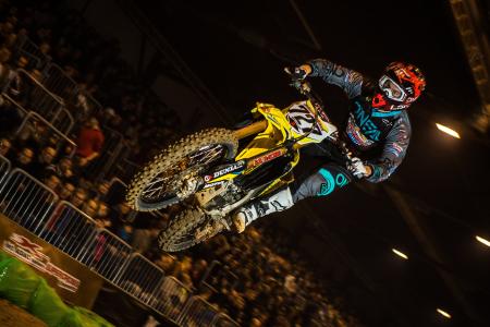 Suzuki Piloten auf dem Podium