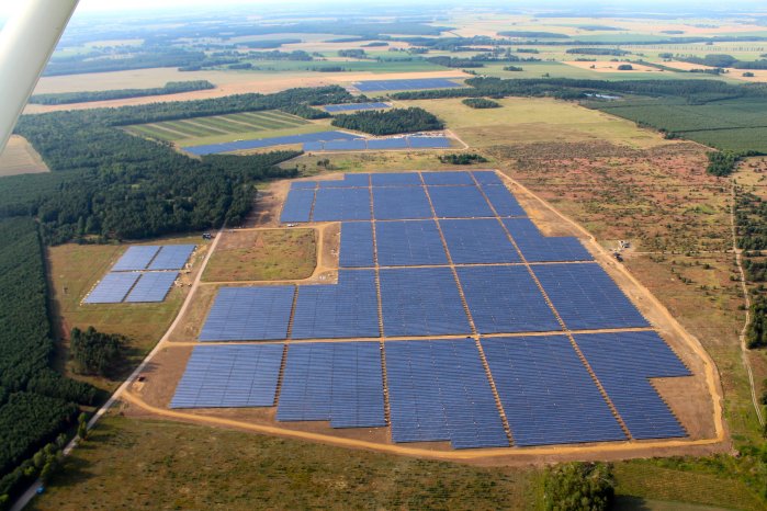 Solarpark Jännersdorf_Parabel AG.jpg