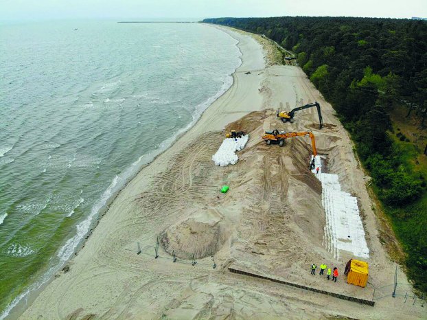 Coastal_protection_with_geotextile_sand_containers.jpg