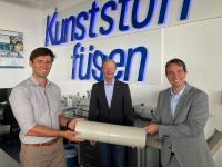 Dr. Eduard Kraus, Dr. Thomas Hochrein und Dr. Benjamin Baudrit (v.l.) / Foto: SKZ