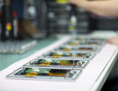 Alle aktuellen und zahlreiche ältere Elektronikplatinen hat Sesotec auf Lager und können im Rahmen des Remote Supports express geliefert werden. (Bild: Sesotec GmbH)