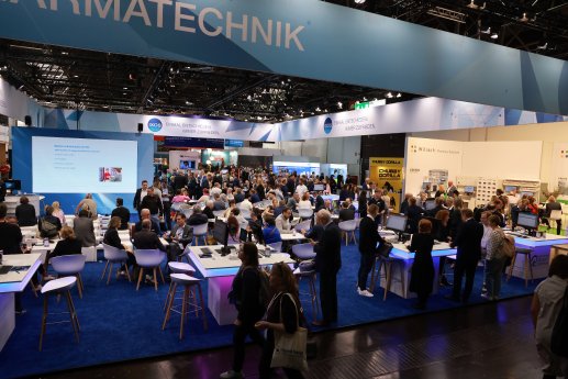 PT-expopharm-messe-2025.JPG