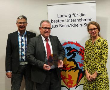 Michael Pieck, Franz-Dieter Wirtz und Christine Lötters präsentieren den Wettbewerb um den „Ludwig 2020“