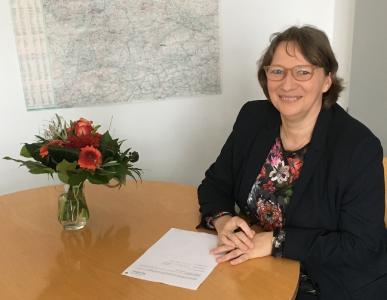 Sabine Ulrichs freut sich auf ihre neuen Aufgaben als Geschäftsführerin der akademie facultas gGmbH. (Foto: akademie facultas)